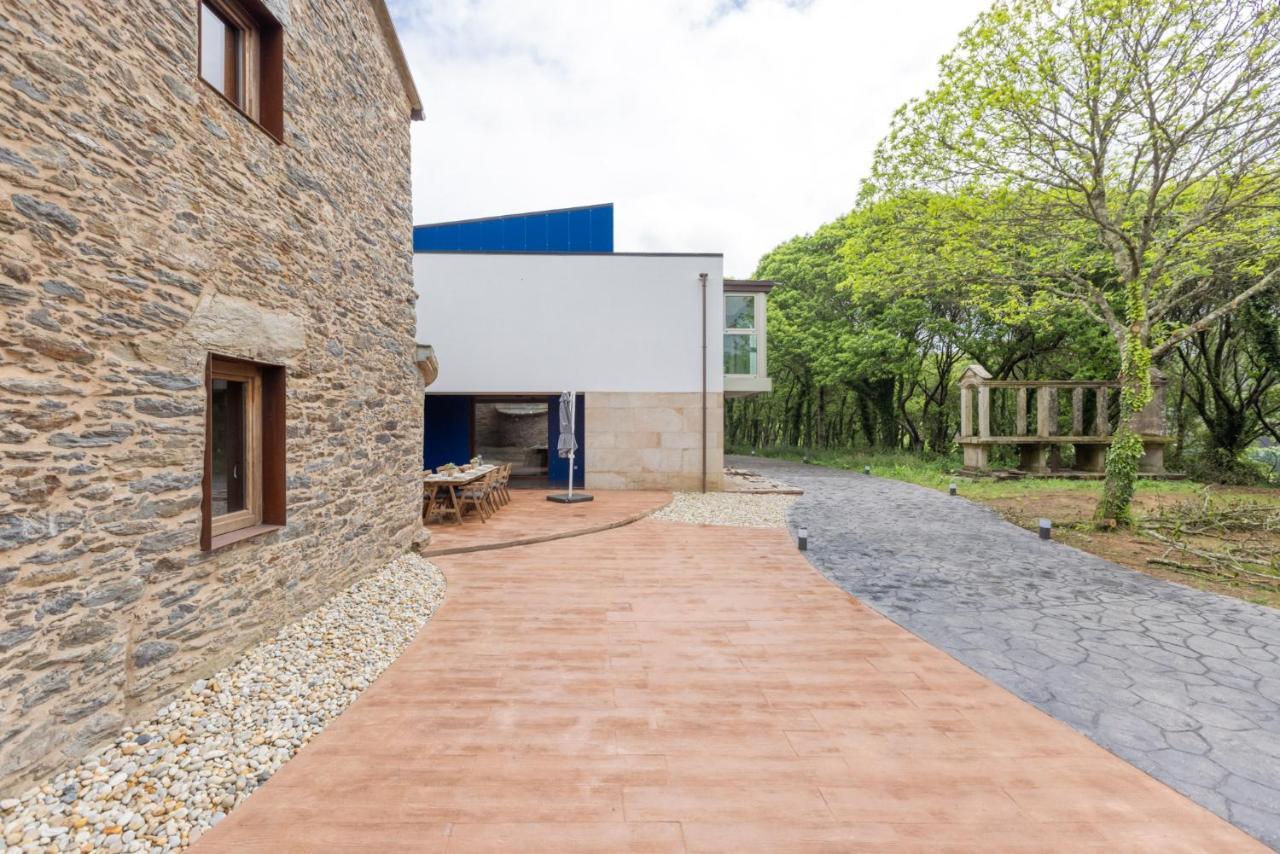 Preciosa Casa Con Piscina Y Bosque Privados En Sigueeiro, Santiago De Compostela Villa Sigueiro Exterior photo