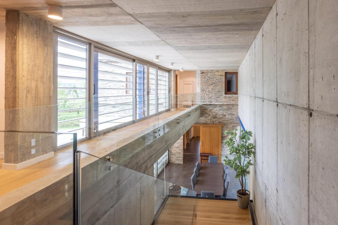 Preciosa Casa Con Piscina Y Bosque Privados En Sigueeiro, Santiago De Compostela Villa Sigueiro Exterior photo