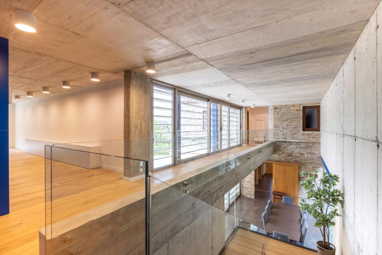 Preciosa Casa Con Piscina Y Bosque Privados En Sigueeiro, Santiago De Compostela Villa Sigueiro Exterior photo