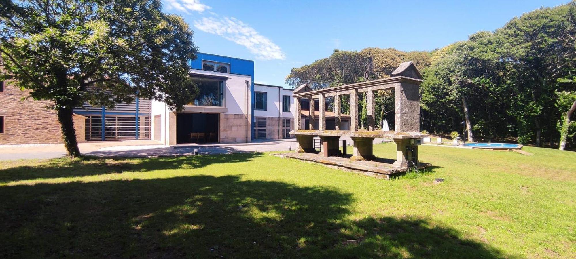 Preciosa Casa Con Piscina Y Bosque Privados En Sigueeiro, Santiago De Compostela Villa Sigueiro Exterior photo